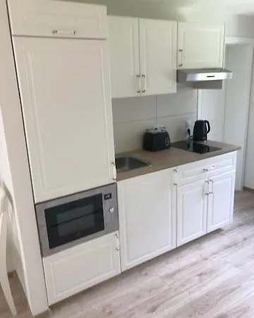 Fiore Gaestezimmer Апартаменты *